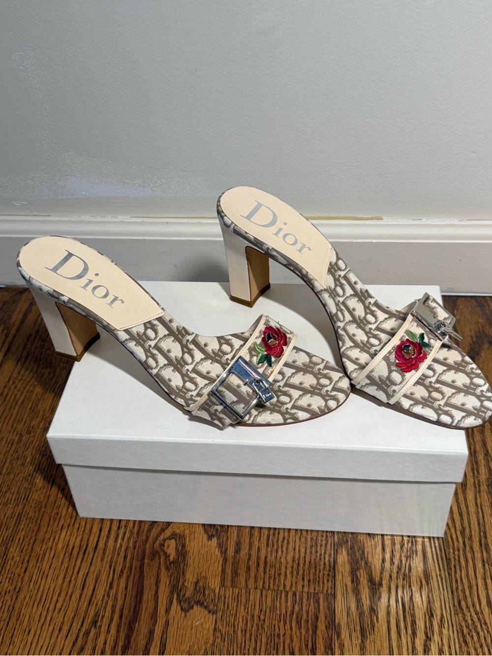 Dior Beige Monogram Mules with Red Rose Embroidery - Picture 3 of 7